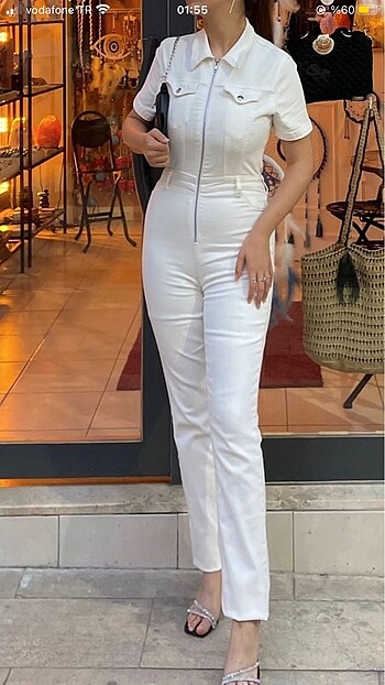 Beyaz tulum