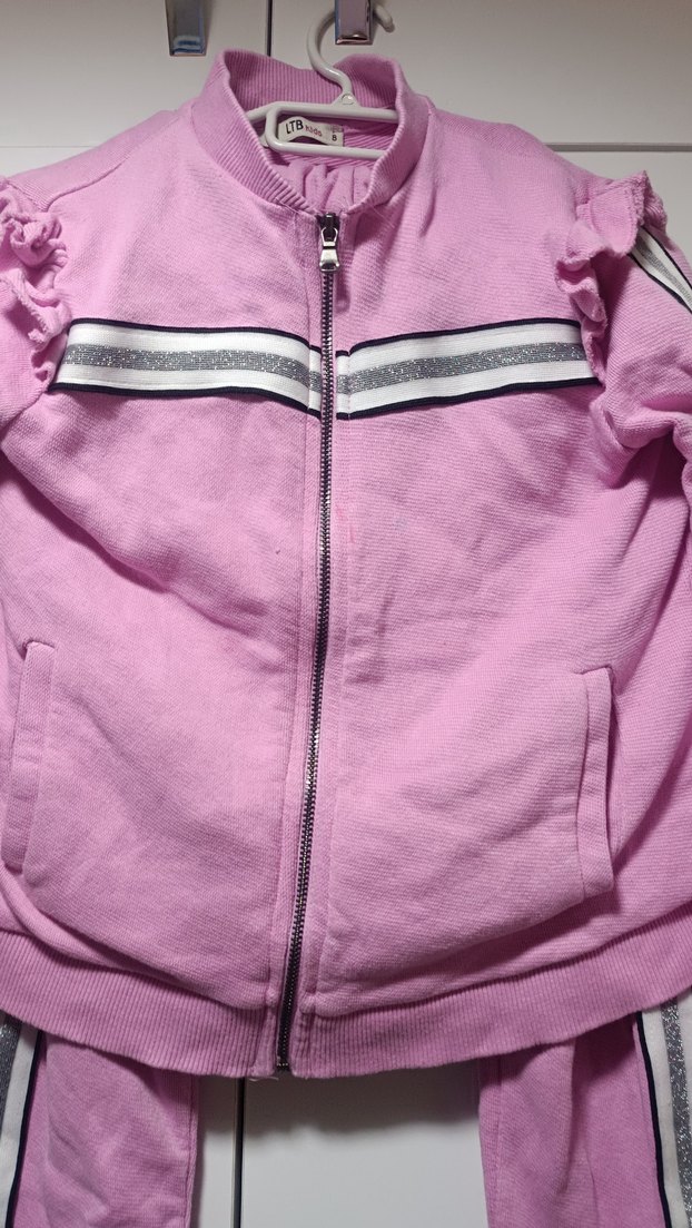 Kızlar için Fermuarlı Pembe Eşofman Takımı - Görsel 2