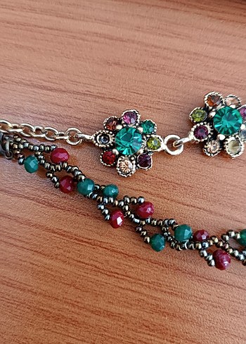 Çiçek Desenli Renkli Boncuklu Bileklik - Görsel 4