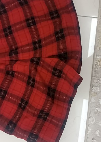 Kırmızı Pileli Ekose Mini Şort - Görsel 3