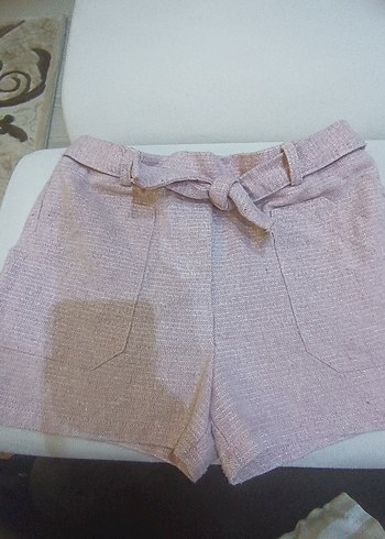 Bol Kesim Pileli Keten Şort - Görsel 5