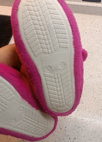 Nakışlı Pembe Kız Çocuk Ev Terliği - Görsel 3