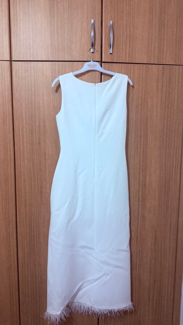 Beyaz Drapeli Uzun Abiye Elbise - Görsel 2