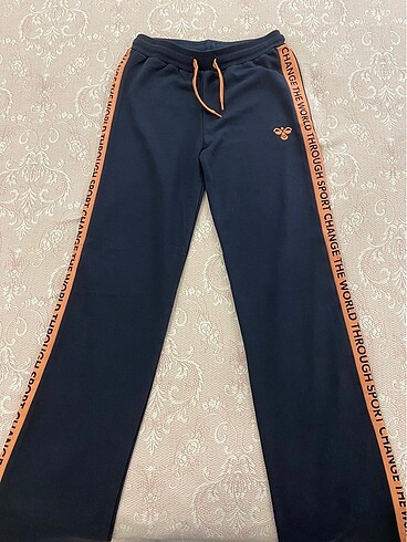 Hummel eşofman altı