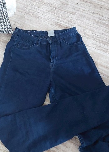 Kadın Lacivert yumuşak kumaşlı Denim Pantolon