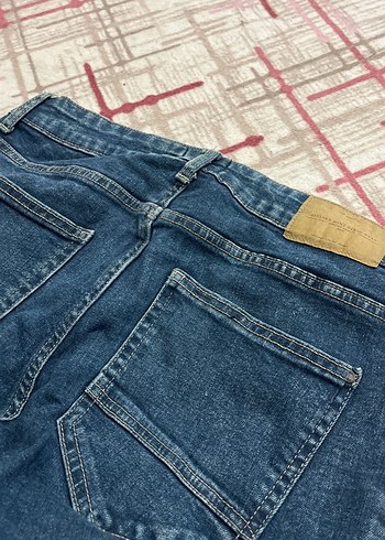 Mavi Regular Fit Jean Pantolon BERSHKA - Görsel 3