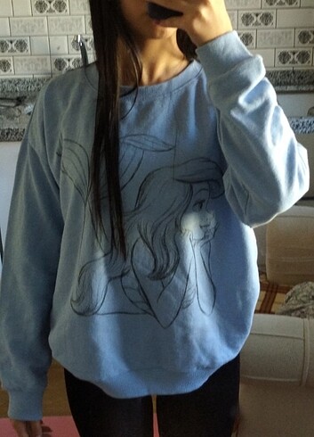 Disney sweatshirt 