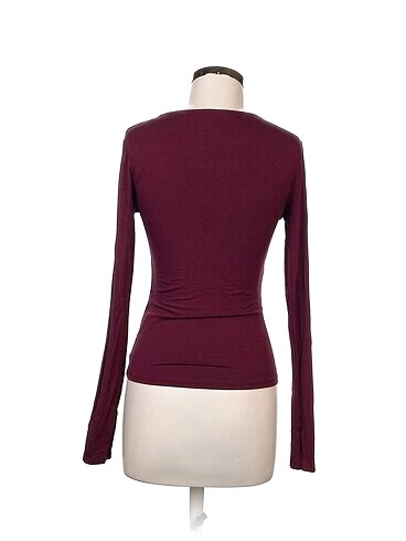 m Beden Gina Bluz %70 İndirimli.