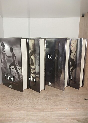 Fısıltı Set