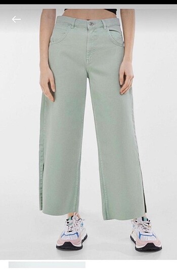 BERSHKA ETİKETLİ 34 beden