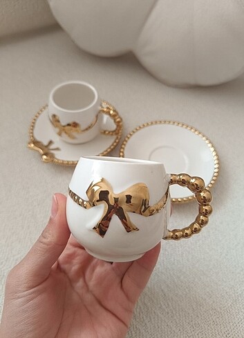Fiyonk Gold fincan