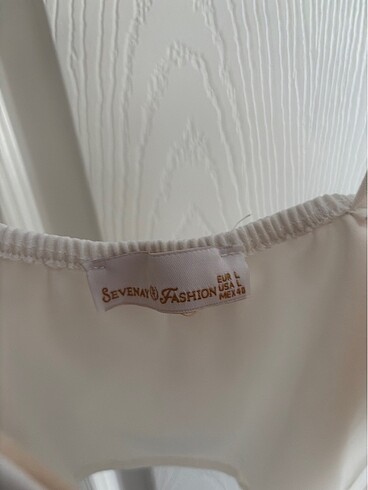 l Beden beyaz Renk İncili crop