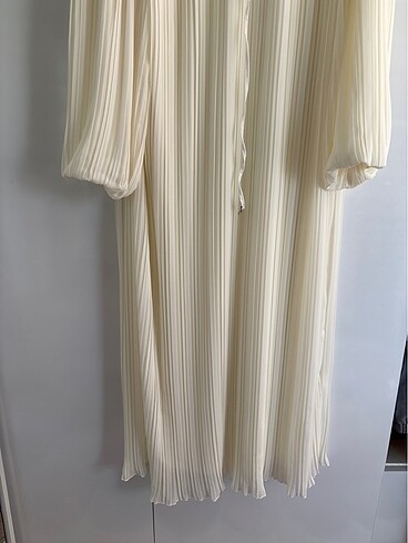 Pliseli elbise ekru - Görsel 2
