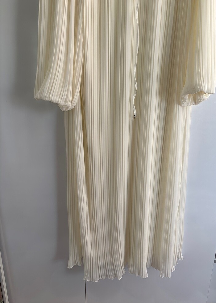 Pliseli elbise ekru - Görsel 2