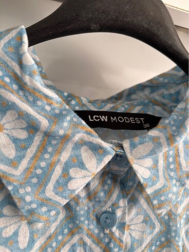 Gömlek yaka çiçekli uzun kollu elbise - Görsel 5