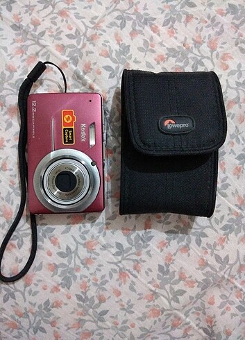 Beden Kodak EasyShare M341 Point-and-shoot Digital Camera (Orchid) wit