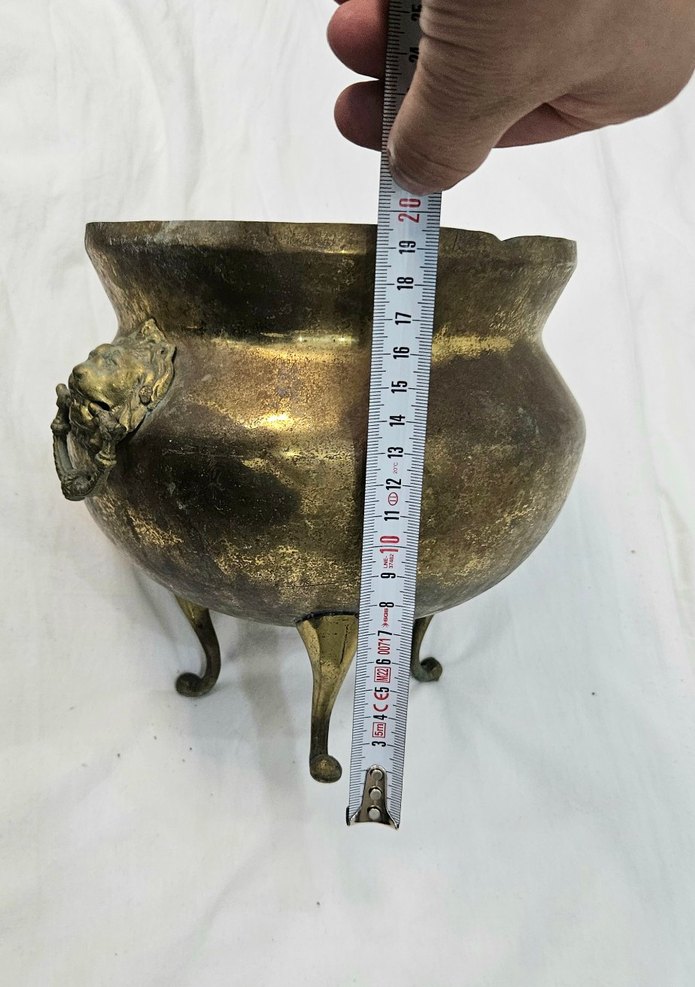 Aslan başlıklı orjinal antika çok eski, Antique old - Görsel 2