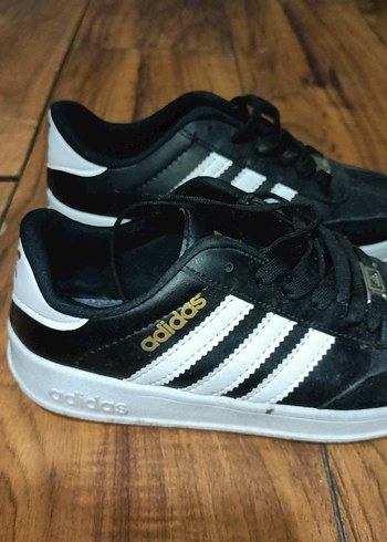 Adidas 38