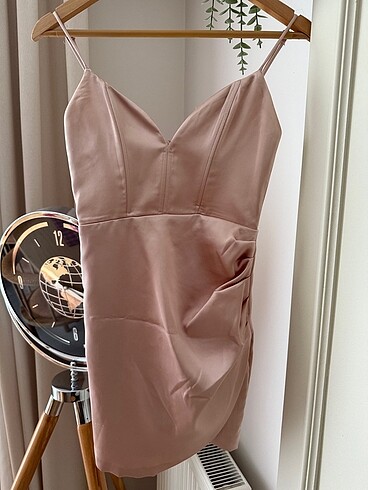 Zara saten elbise