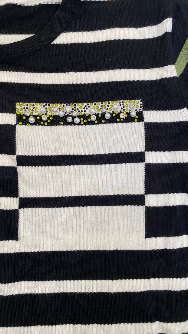 Beyaz Siyah Çizgili Kadın Tişört - Görsel 3