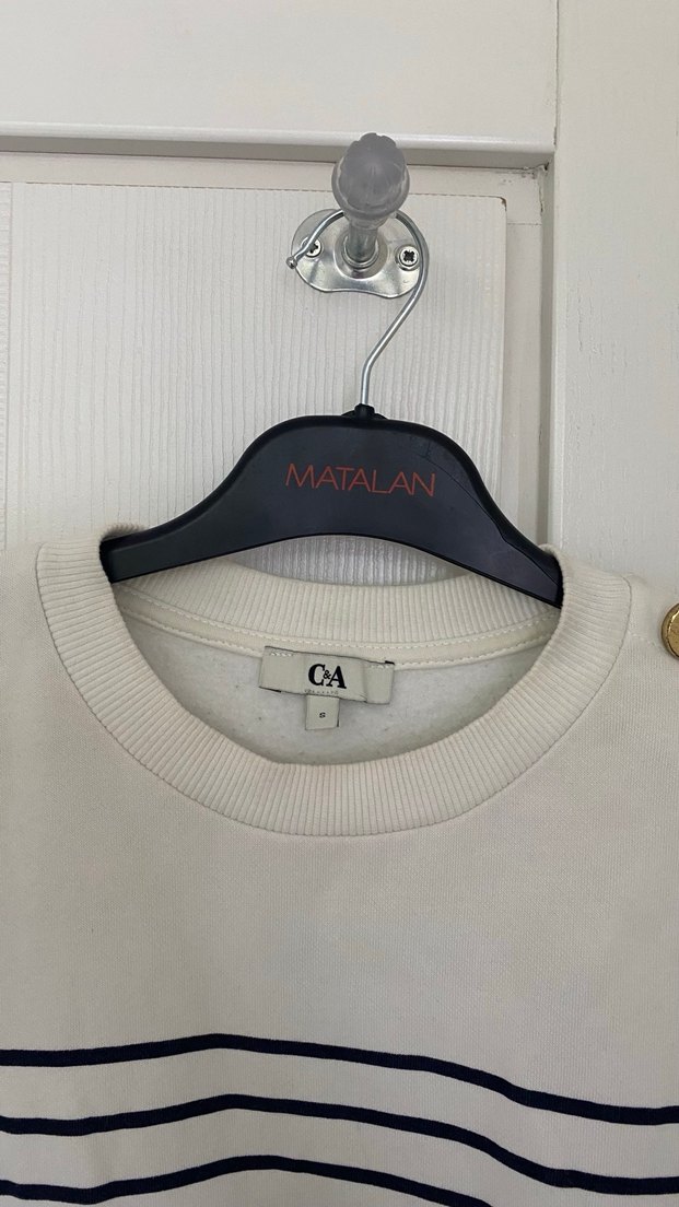 Düğmeli Çizgili Beyaz Kadın Sweatshirt - Görsel 3