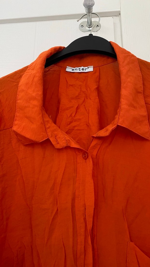 Turuncu gömlek - Görsel 2