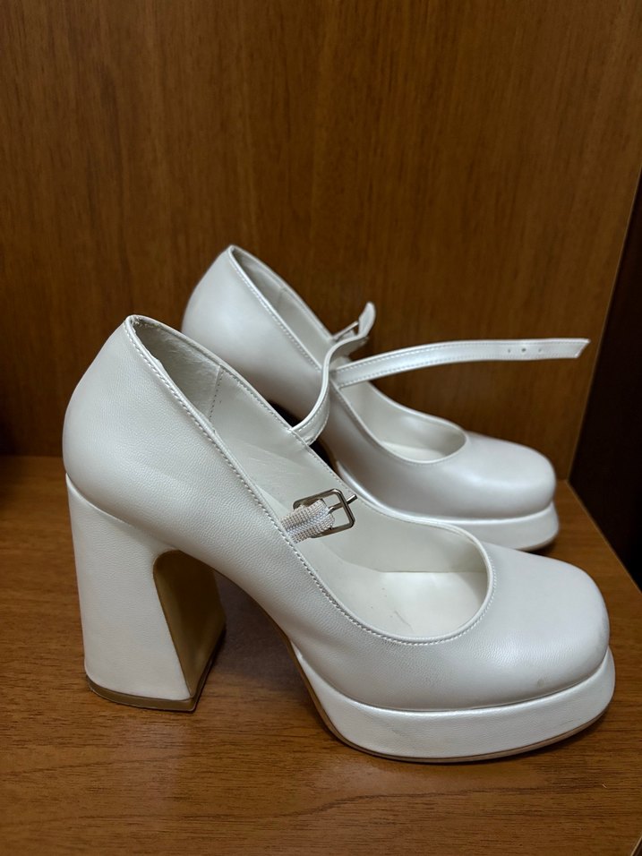 Beyaz Platform Topuklu Kadın Ayakkabı - Görsel 5