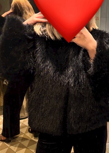 Trendyolmilla Siyah Oversize Kalıp Kürk Mont - Görsel 4