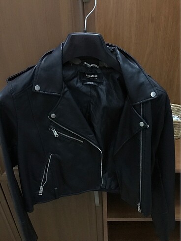 Pull and Bear Deri Ceket