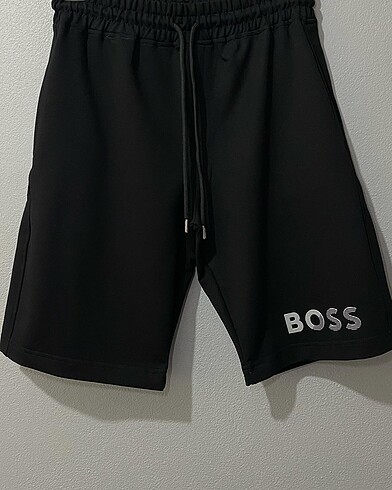 HUGO BOSS ŞORT T-SHIRT TAKIM - Görsel 2