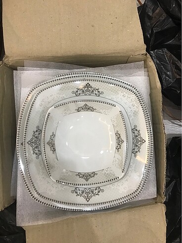 12 kişilik 48 parça yemek takımı