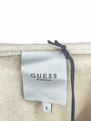 s Beden çeşitli Renk Guess Sweatshirt %70 İndirimli.