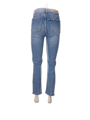 34 Beden Stradivarius Jean / Kot %70 İndirimli.