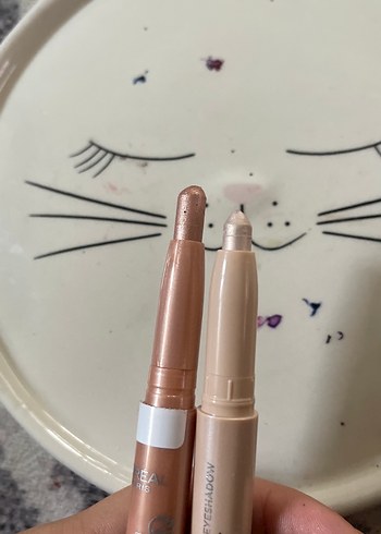 Beden Renk Bej Pastel Maskara