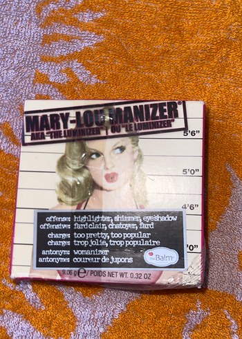 Mary-Lou Manizer Parlak Bej Aydınlatıcı