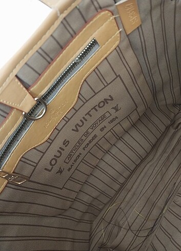 Louis Vuitton Canta 