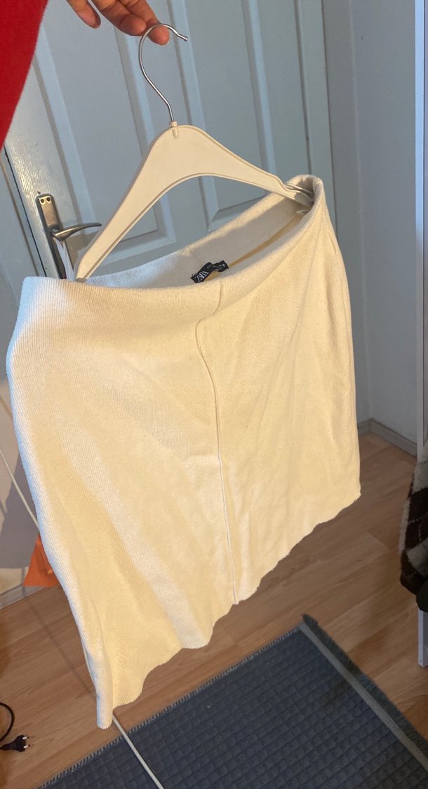 Beyaz Rahat Midi etek - Görsel 3