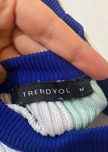 Kadın Mavi Triko Kolsuz Mini Bluz - Görsel 4