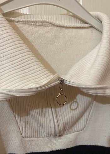 Çizgili Beyaz Gri Triko Kadın Kazak - Görsel 4