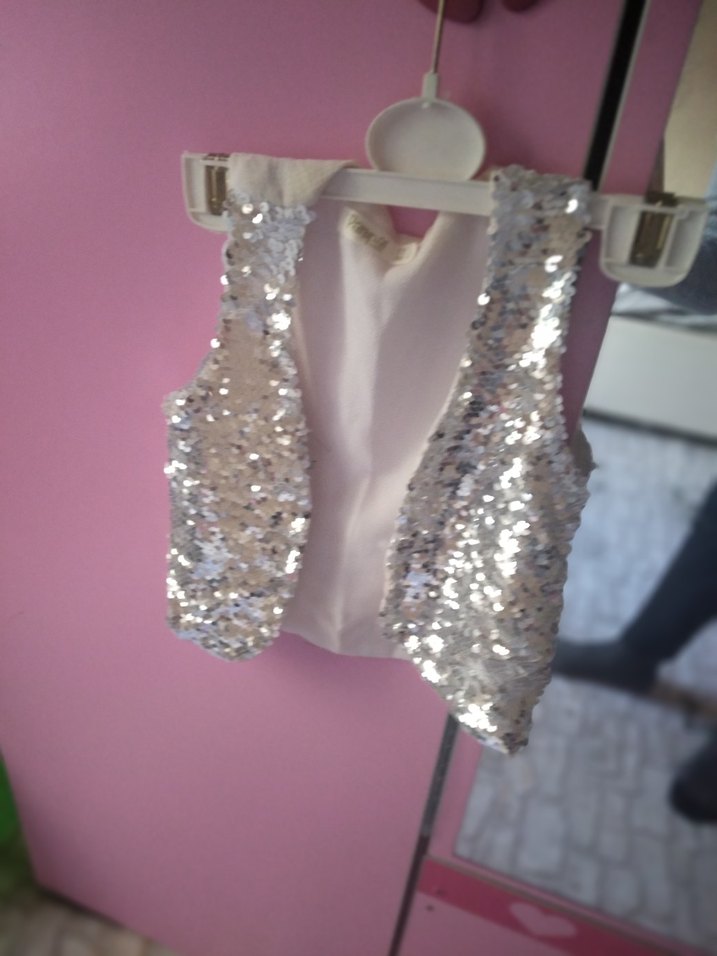 Kız Çocuk Payetli Beyaz Bolero - Görsel 3