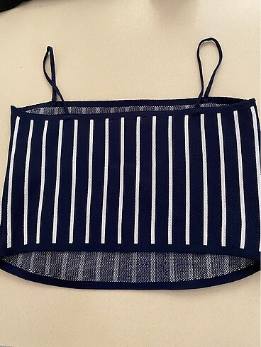 l Beden Süper crop triko bluz