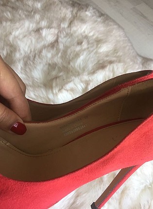 38 Beden Kırmızı Süet Stiletto