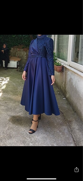 38 Beden Moda Selvim Lacivert abiye (şal dahil)