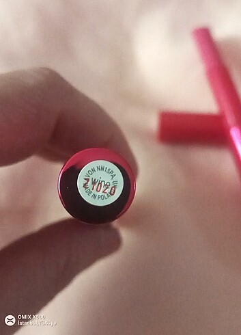 Avon #Avon #YarıMatBitirişli #Ruj