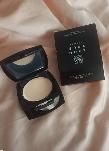 Avon #Avon #pataKremFondöten #Warm #ivory 