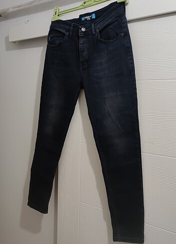 Diğer Genetic jeans 