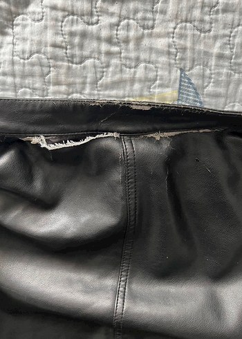 Bershka Kırmızı Siyah Baskılı Deri Biker Ceket - Görsel 8