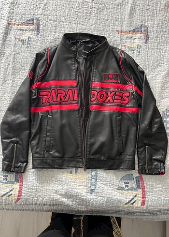 Bershka Kırmızı Siyah Baskılı Deri Biker Ceket - Görsel 2