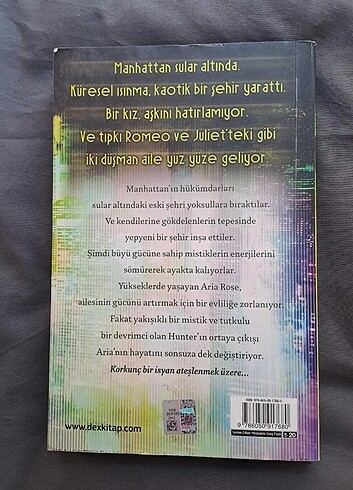  Mistik Şehir Kitap