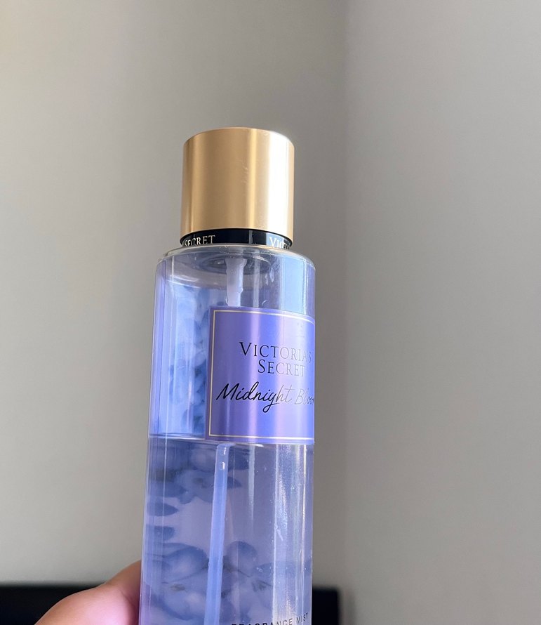 Victoria's Secret Midnight Bloom vücut losyonu - Görsel 2